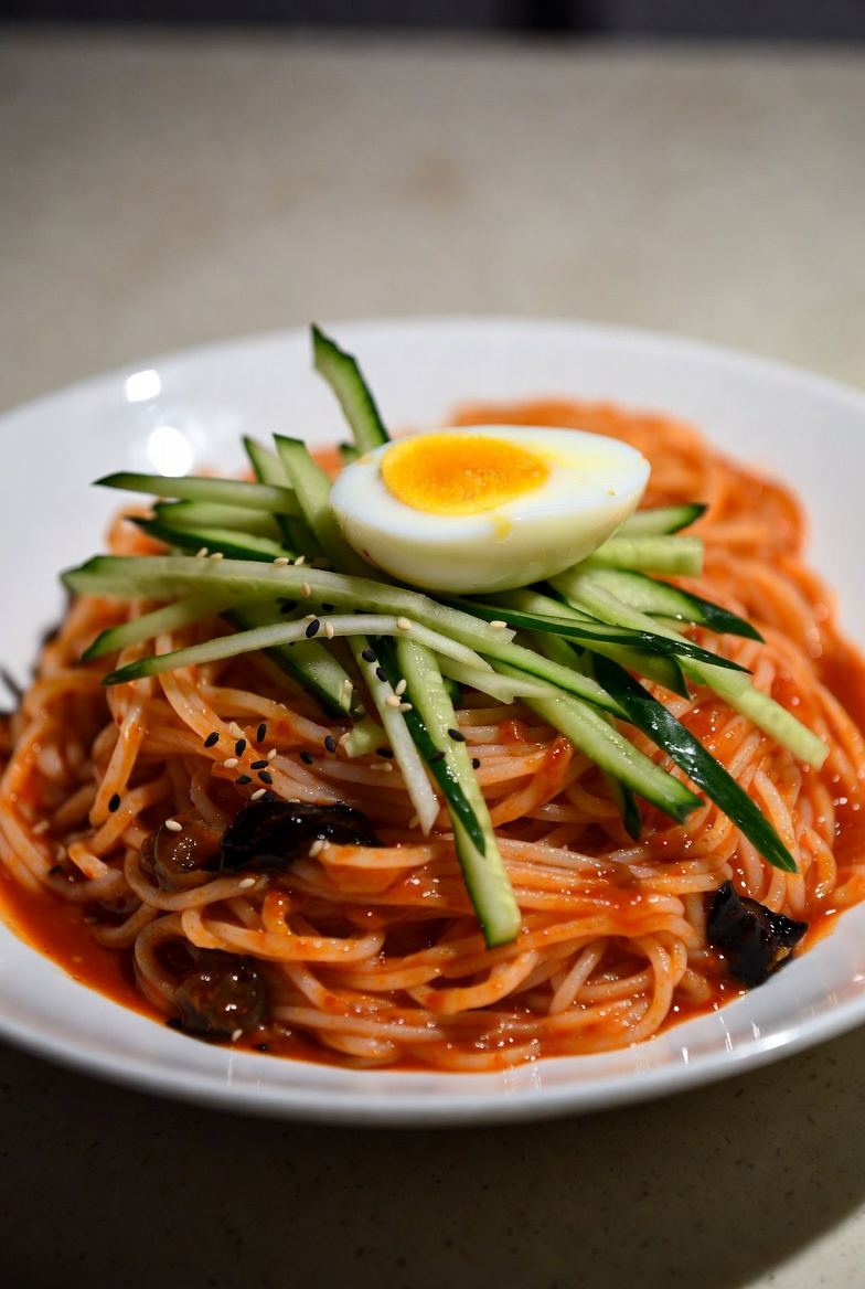 Bibim-guksu